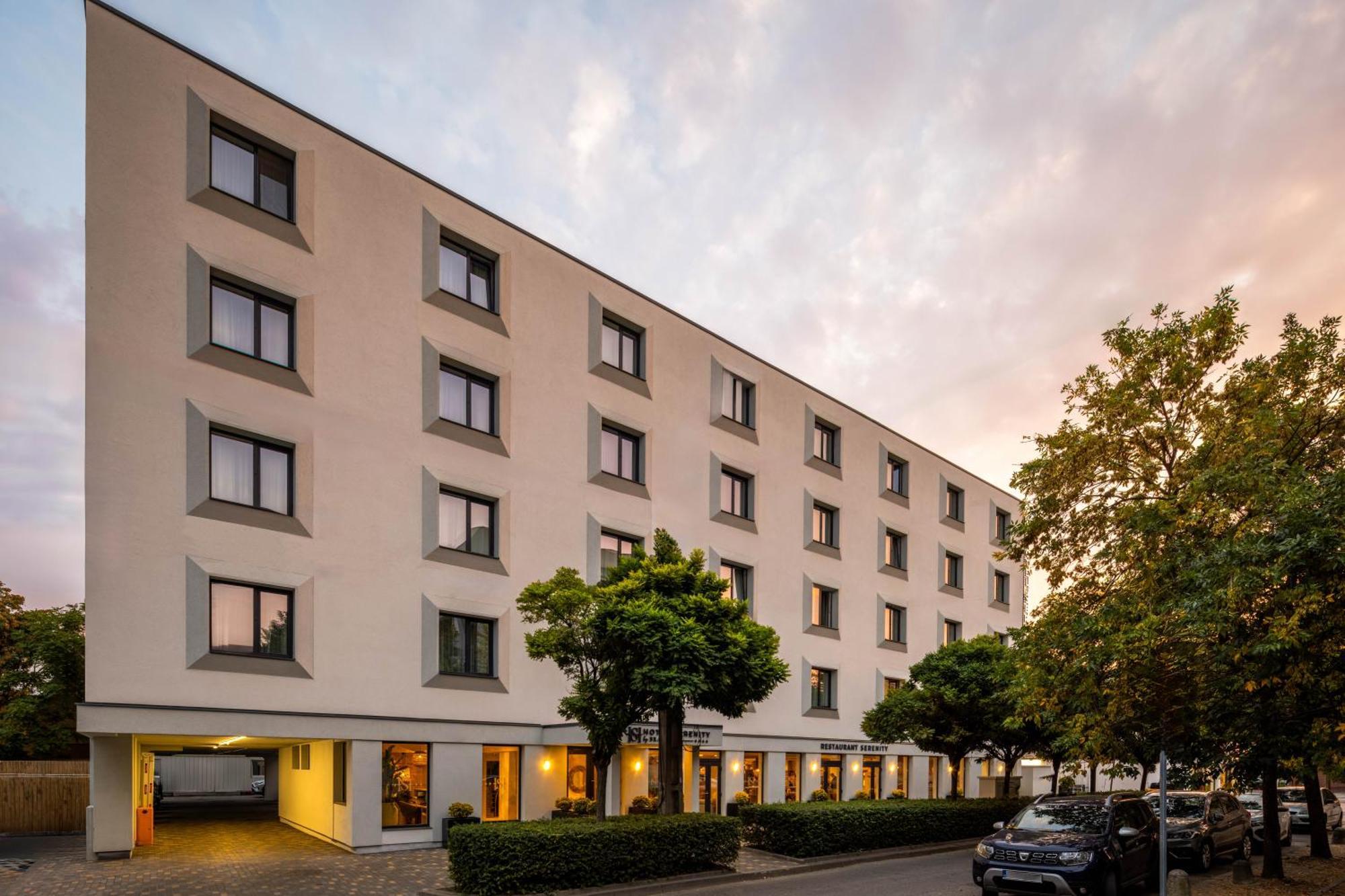 Hotel Serenity Timişoara Exterior foto